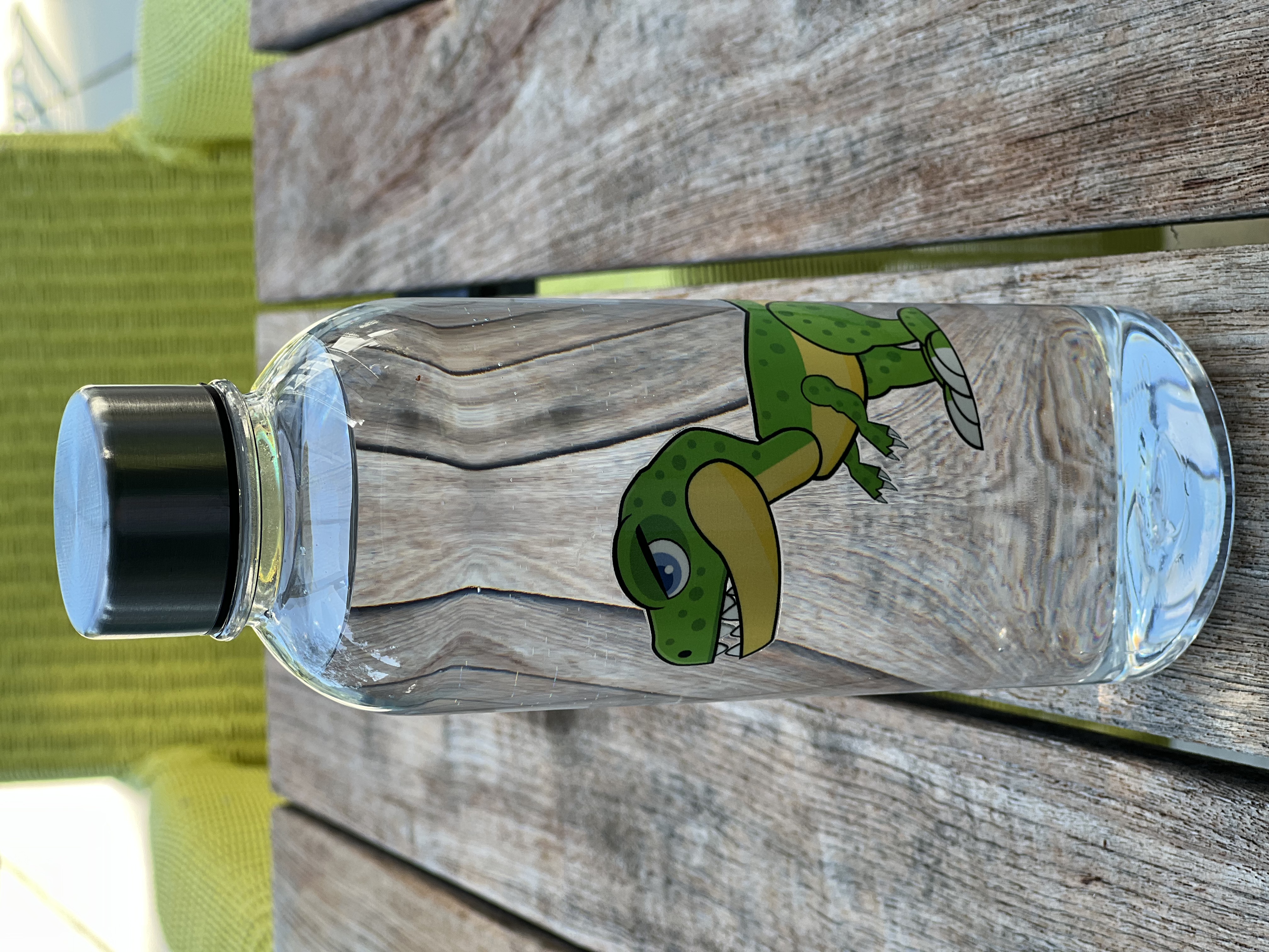 Kiddy Lunch Set Dino, abgebildet ist die Trinkflasche.