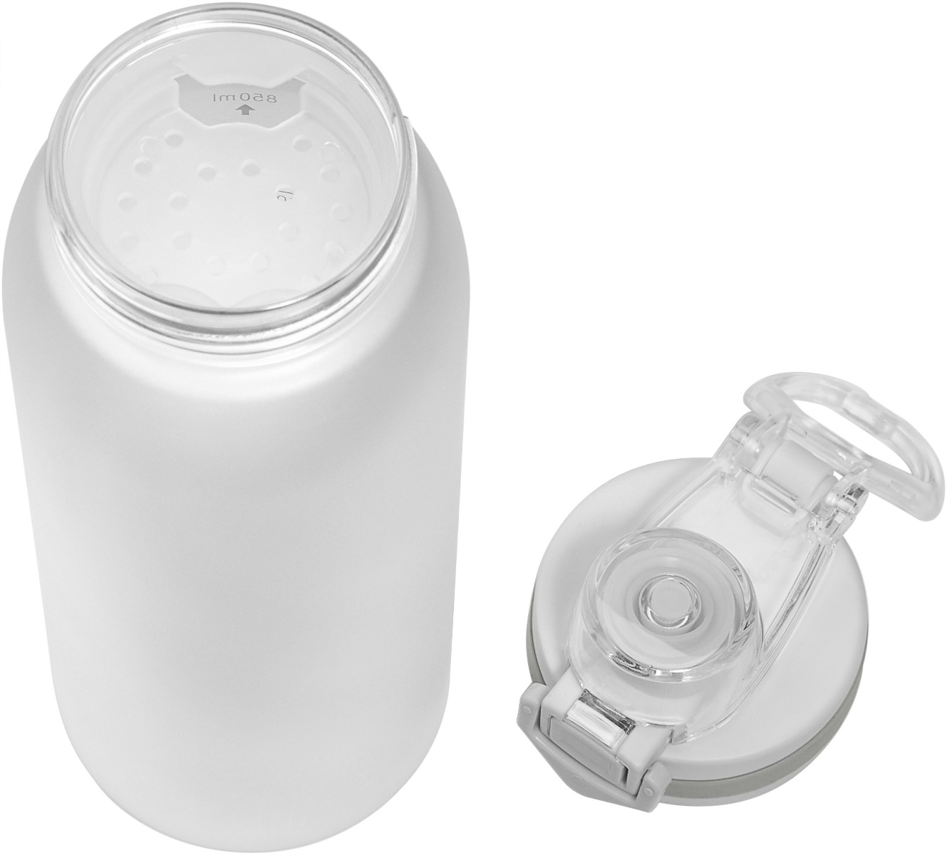 Trinkflasche aus gefrostetem Tritan, BPA frei, mit Klappdeckel und Sieb 900 ML, gargestellt mit Sieb, Deckel daneben liegend.